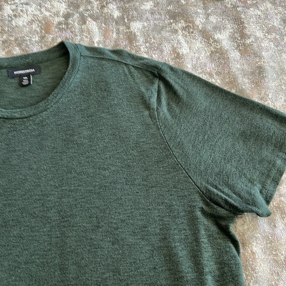 Nordstrom soft short sleeves tshirt - Picture 3 of 4